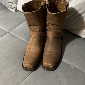 Great condition Frye Boots